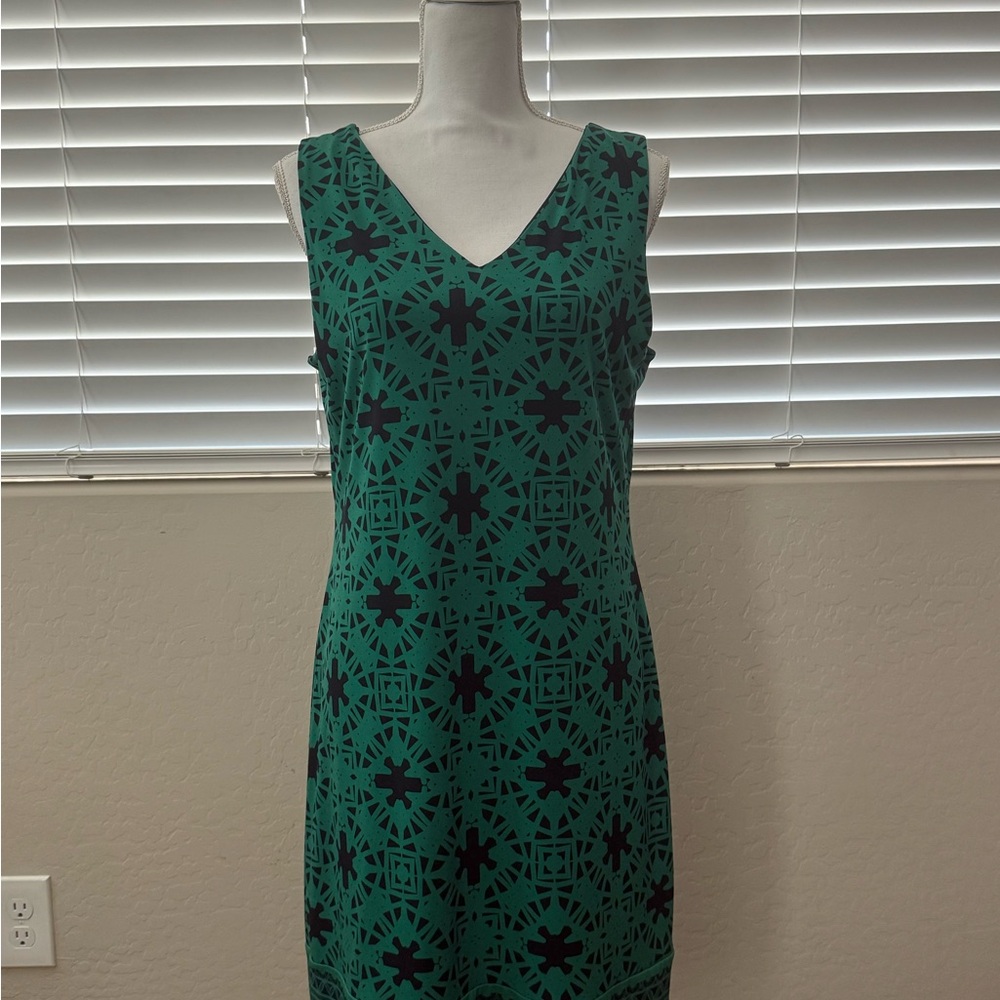 Magnolia Perissa Reversible Knit Dress - Picture 2 of 13